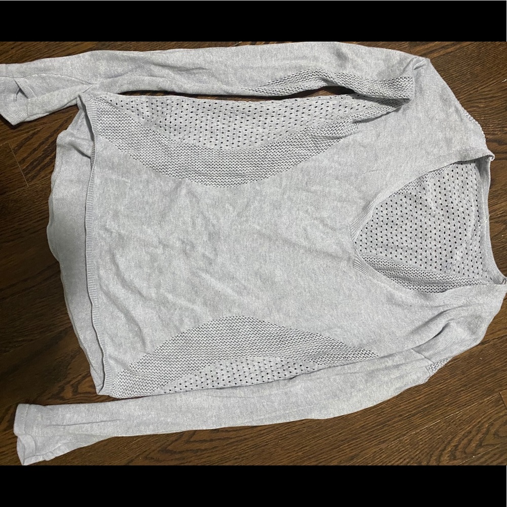 Lululemon sweater size 2